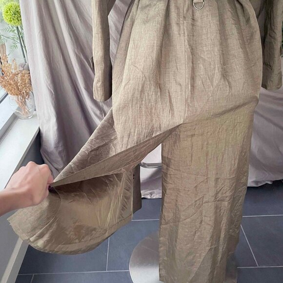 Vintage Oversized Army Green Trench Coat: Unisex Retro Style (M-2XL) - Picture 5 of 6